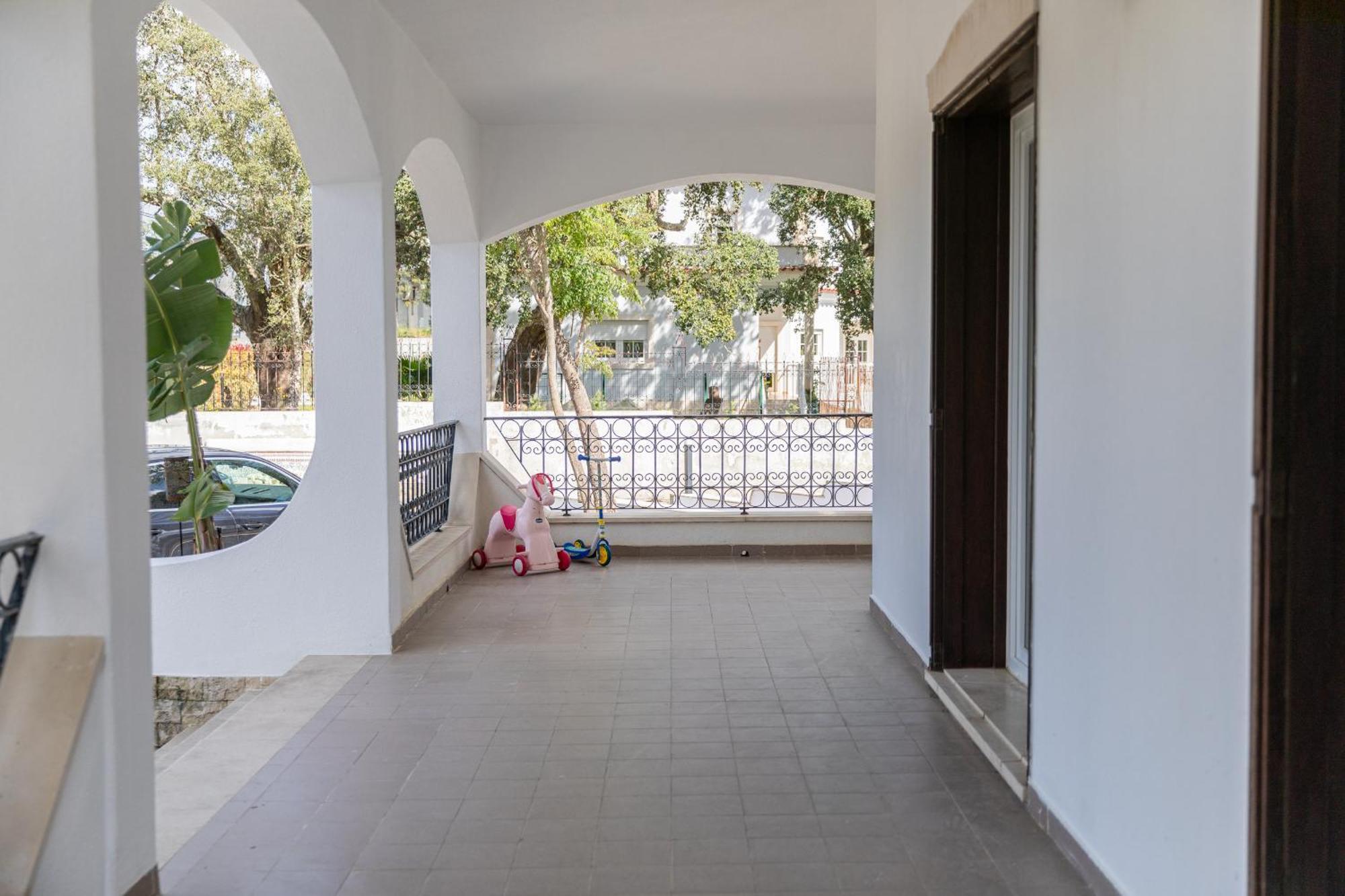 Portuguese Luxury Villa *